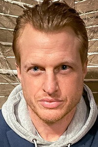 المخرج Adam MacDonald