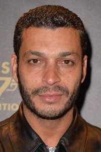 الممثل Adel Bencherif