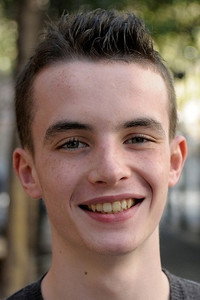 الممثل Alex Etel