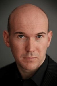الممثل Alex Macqueen