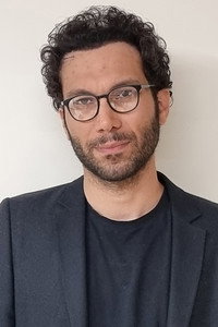 المخرج Ali Behrad