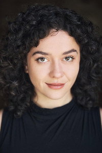 الممثل Amara Miller