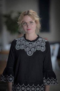 المخرج Amy Scott
