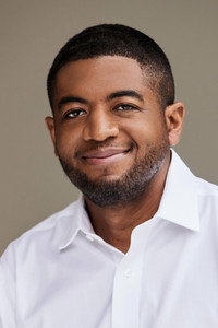 المخرج Andre Gaines
