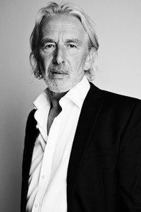 الممثل Andrew Readman