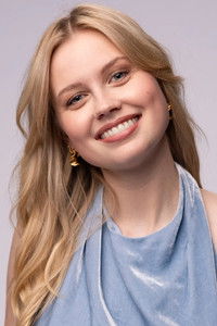 الممثل Angourie Rice