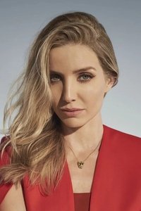 الممثل Annabelle Wallis