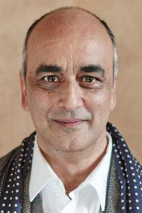 الممثل Art Malik