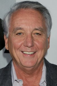 الممثل Bob Gunton