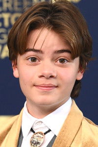 الممثل Brecken Merrill