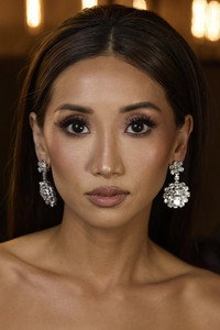 الممثل Brenda Song