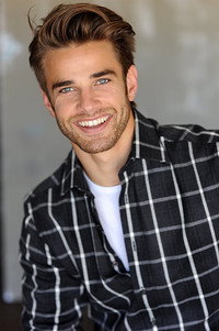 الممثل Brian Borello