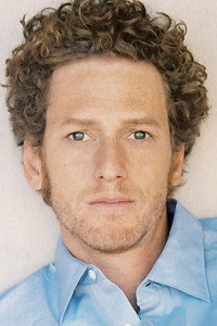 المخرج Brian Klugman
