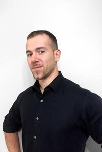 المخرج Brian Krainson