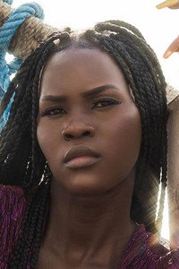 الممثل Buliana Simona