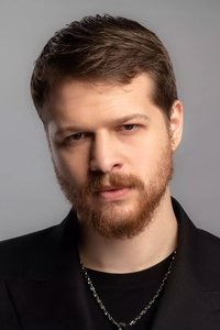 الممثل Burak Yörük