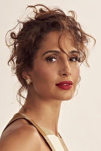 الممثل Camila Pitanga