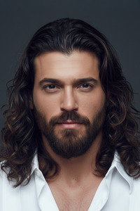 الممثل Can Yaman
