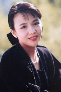 الممثل Carol 'Do Do' Cheng