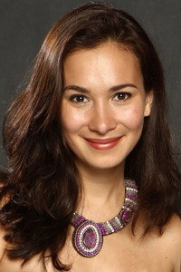 الممثل Celina Jade
