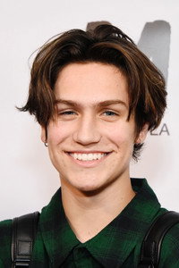 الممثل Chase Hudson