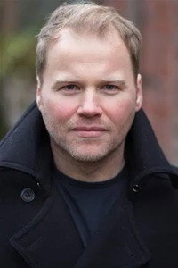 الممثل Chris Patrick-Simpson