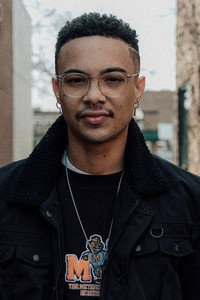 الممثل Chris Whitcomb