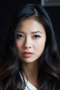 الممثل Christine Ko