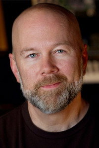 الممثل Christopher Sabat
