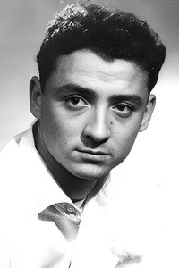 الممثل Claude Brasseur