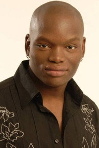 الممثل Daniel Hadebe