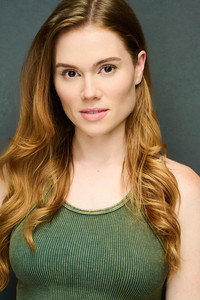 الممثل Danielle Titus