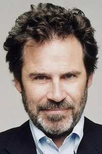 الممثل Dennis Miller