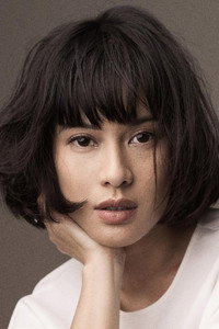 الممثل Dian Sastrowardoyo