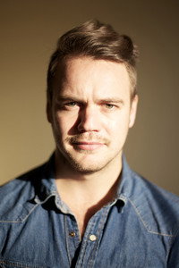 المخرج Ed Perkins