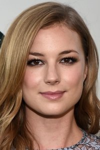 الممثل Emily VanCamp