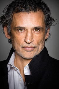 الممثل Enrico Lo Verso