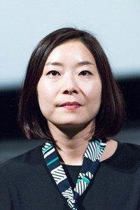 المخرج Eon-hie Lee