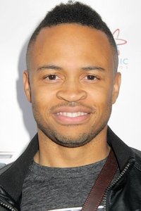 الممثل Eugene Byrd