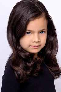 الممثل Everly Carganilla