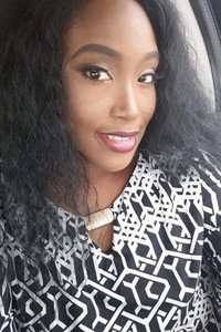المخرج Felicia Rivers