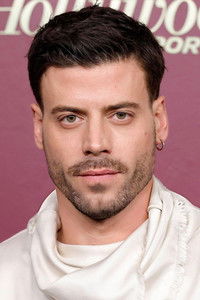 الممثل François Arnaud