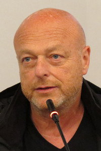 المخرج Gérard Krawczyk