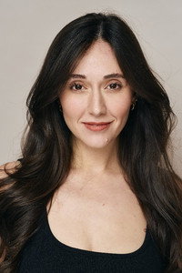 الممثل Gabriella Wisdom