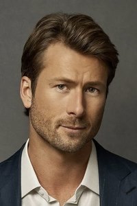 الممثل Glen Powell