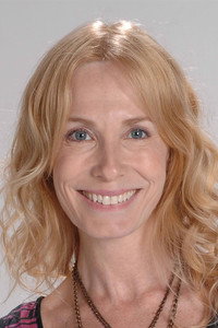 الممثل Gloria Carrá