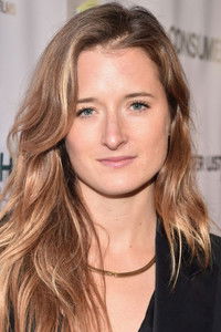الممثل Grace Gummer