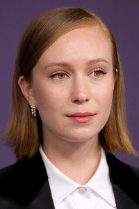 الممثل Hannah Einbinder