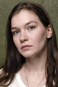 الممثل Hannah Gross