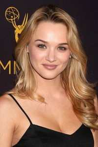 الممثل Hunter King
